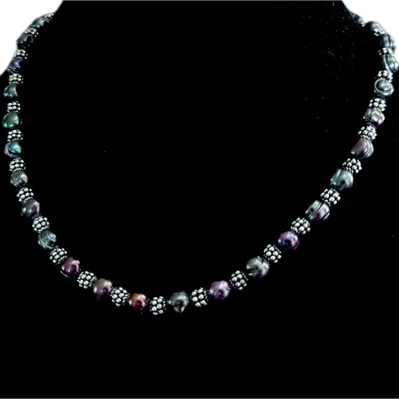 Vintage Paula Cain Multi-Shade Black Pearl & Silver Toggle Necklace Like New 18” - Picture 1 of 7
